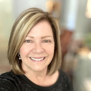 Meet your Posher, Janet